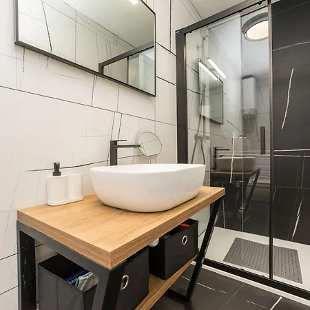 With Freeparking * Zadar